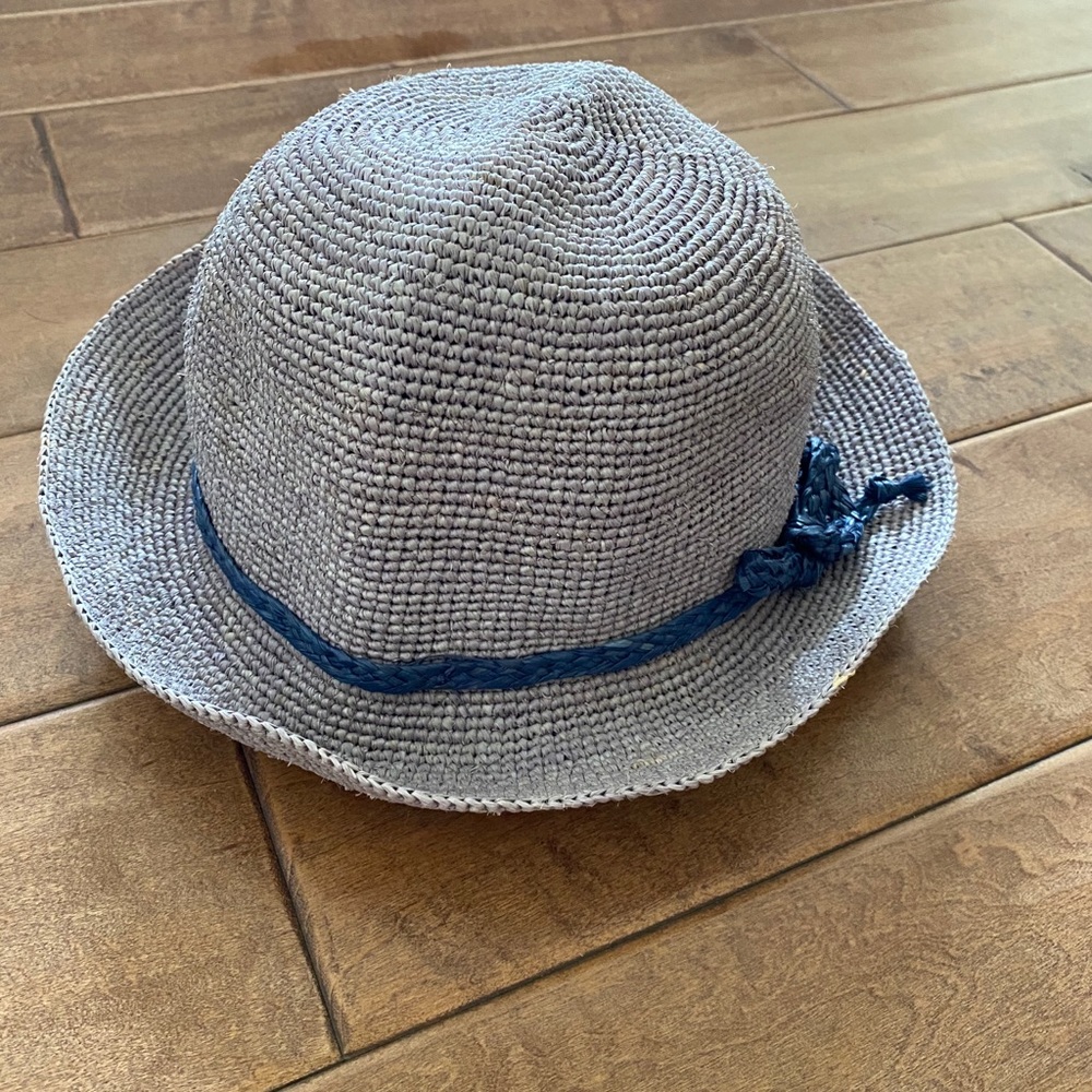 Raffia hat women